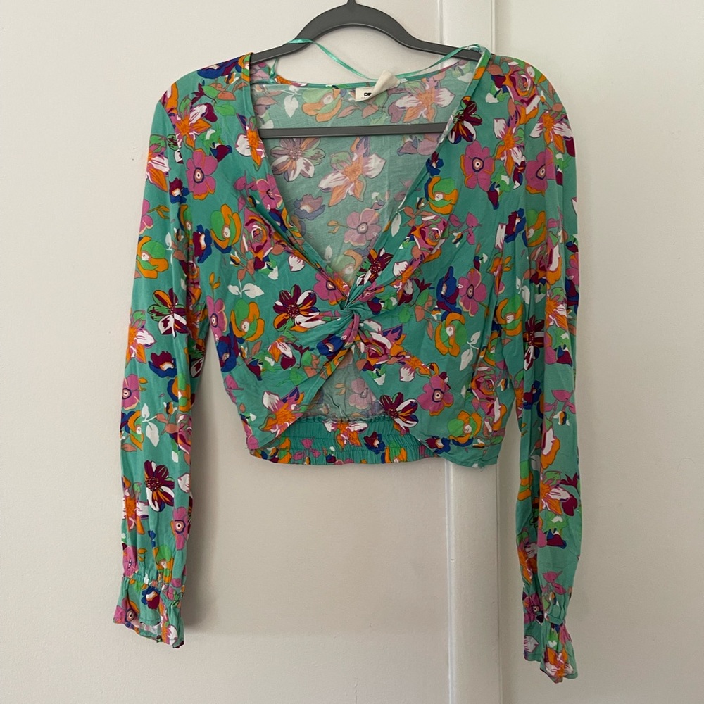 Floral long sleeves crop top